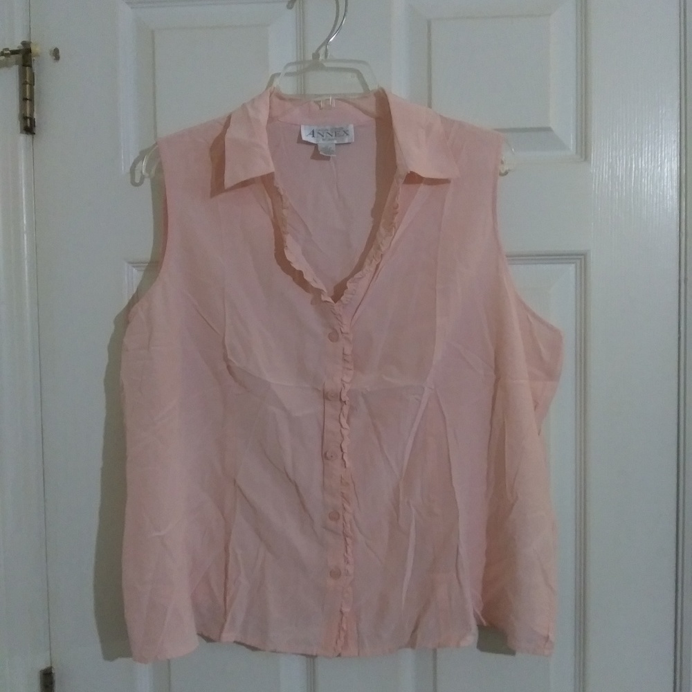 Annex women plus size sleeveless button up blouse